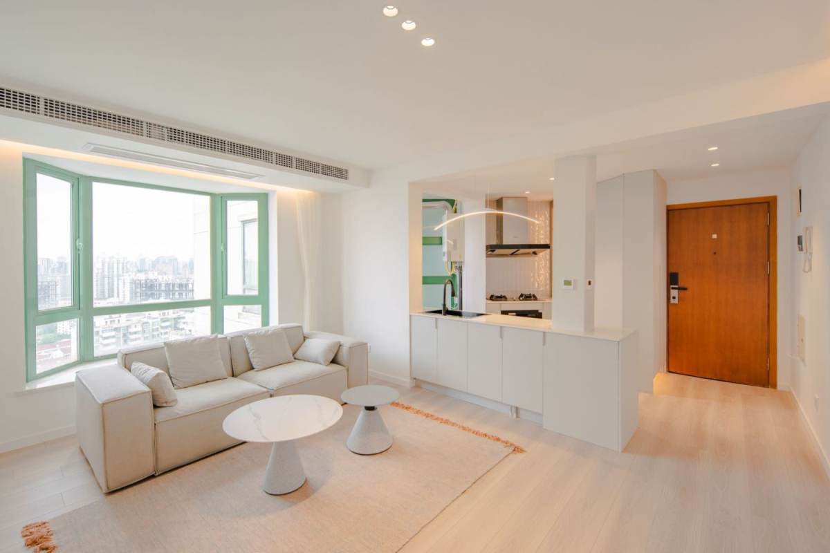 Housing image — Living Room
