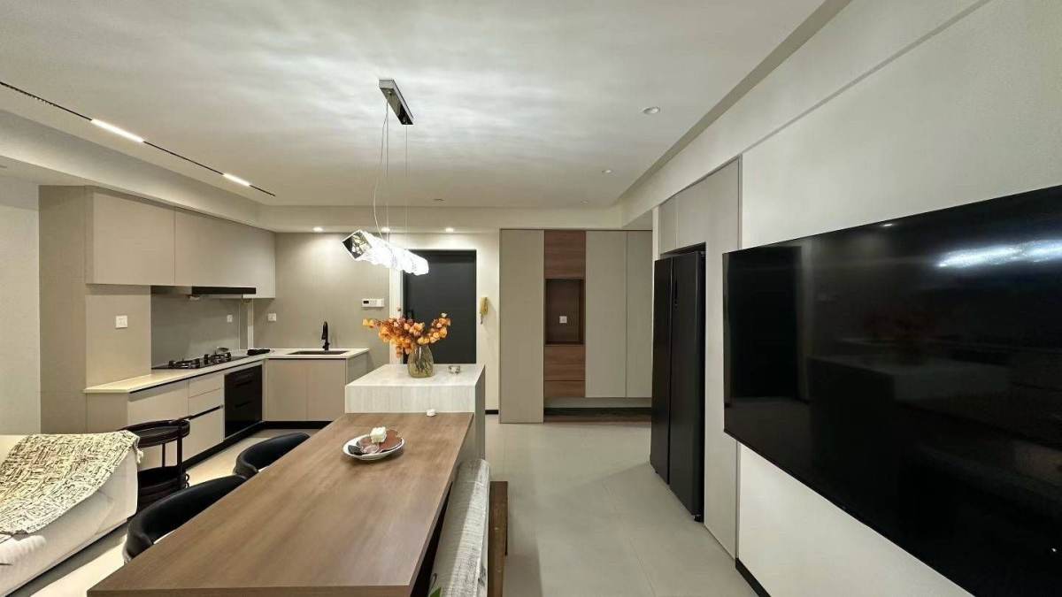 Housing image — Living Room