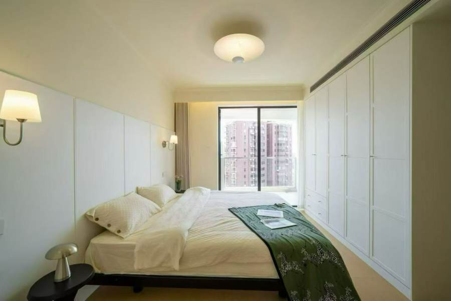 Housing image — Bedroom