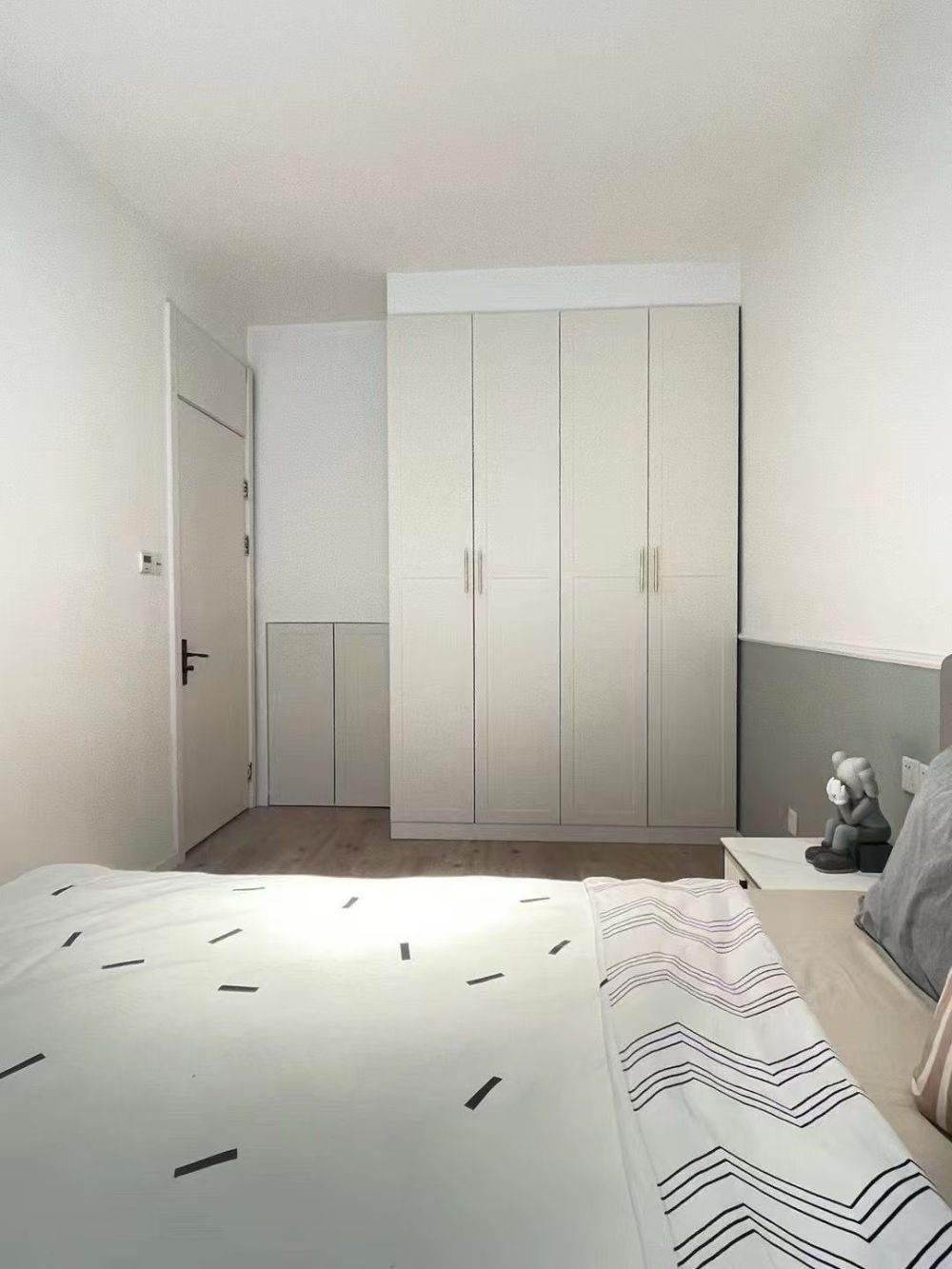 Housing image — Bedroom