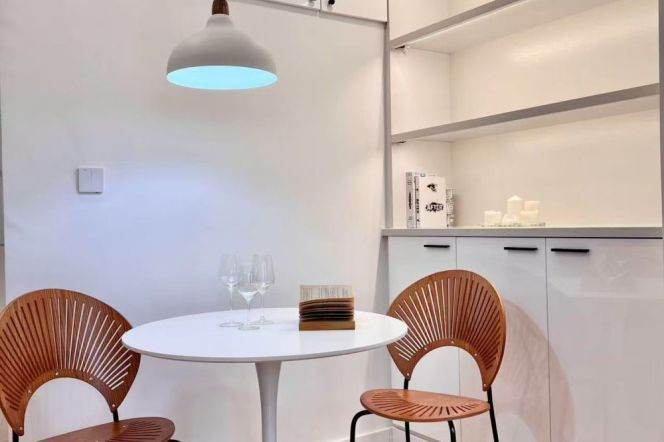 1BR Apartment in Old Xuhui