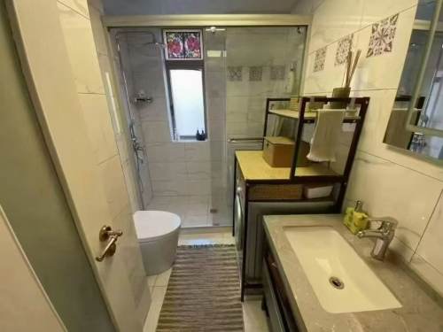 Housing image — Bathroom