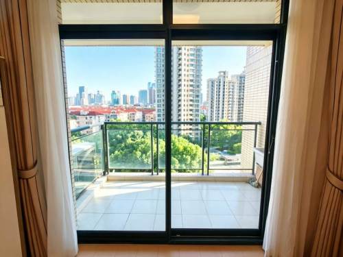 Housing image — Balcony