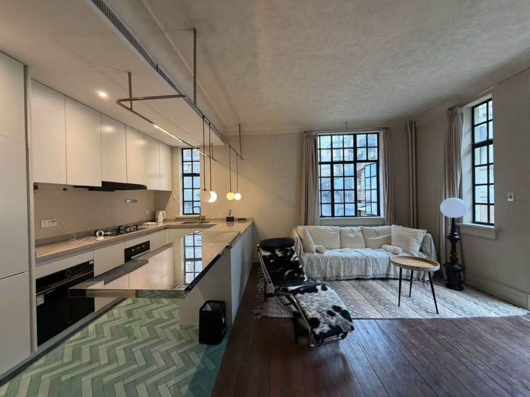 Housing image — Living Room