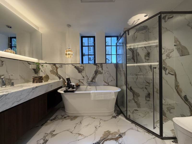Housing image — Bathroom