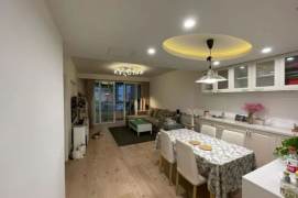 High-Floor Spacious 2BR Apartment in Jing'an (L2/L11)