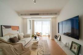 High-Floor 2BR Apartment near Jinshajiang Rd Metro with Floor-to-Ceiling Windows (L11/L13)