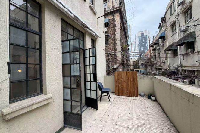 Spacious 1BR Apartment in Jing'an with Terrace (L2/L12/L13)