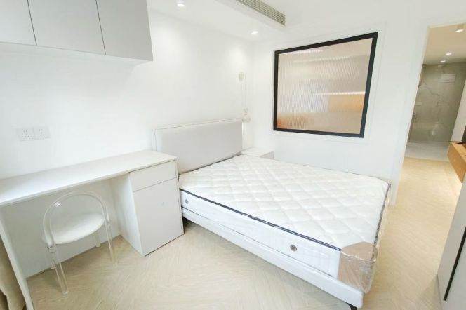 1BR Apartment near Zhongshan Park (L2/L11)