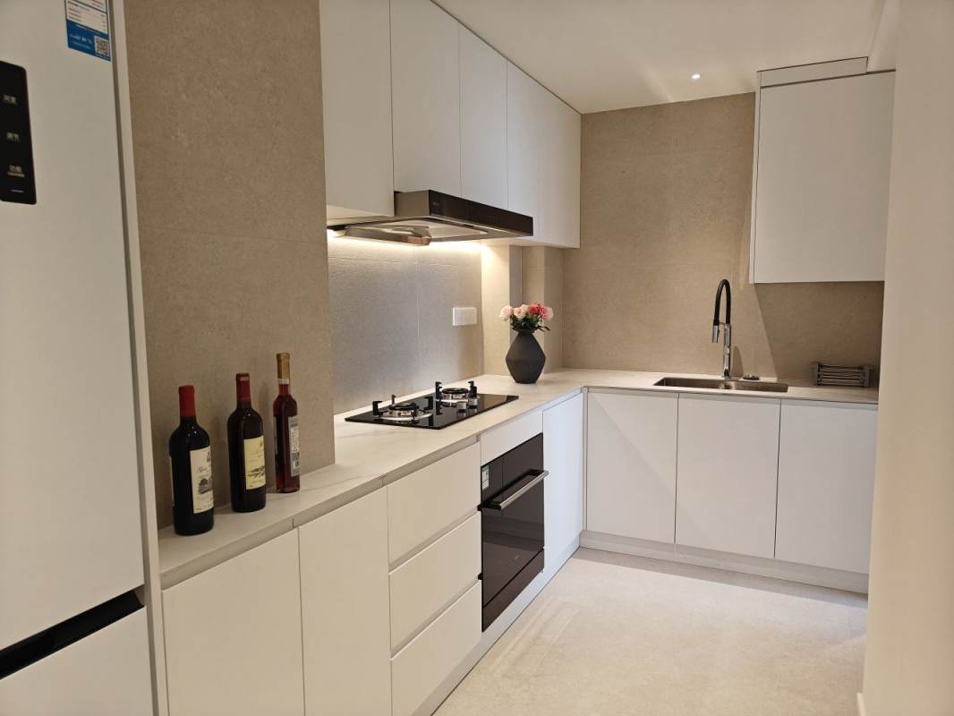 Housing image — Kitchen