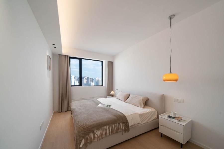 Housing image — Bedroom