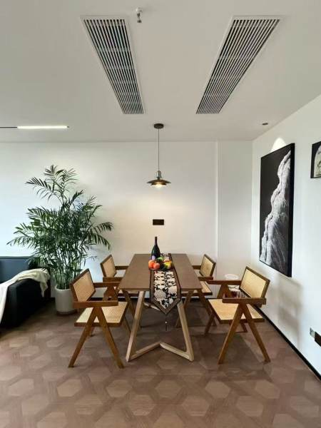 Housing image — Living Room