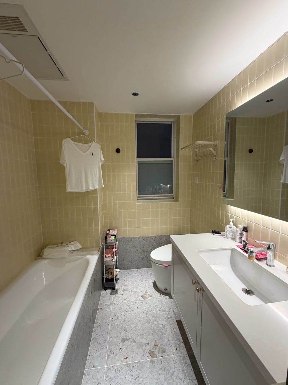 Housing image — Bathroom