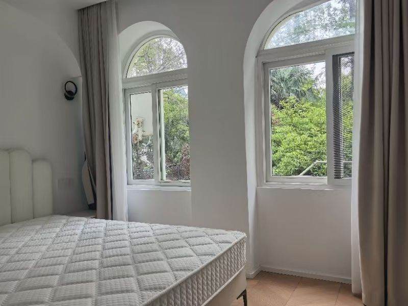 Housing image — Bedroom