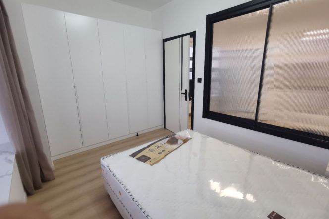 High-Floor 1BR Apartment near Jinshajiang Rd Metro (L3/L4/L13)