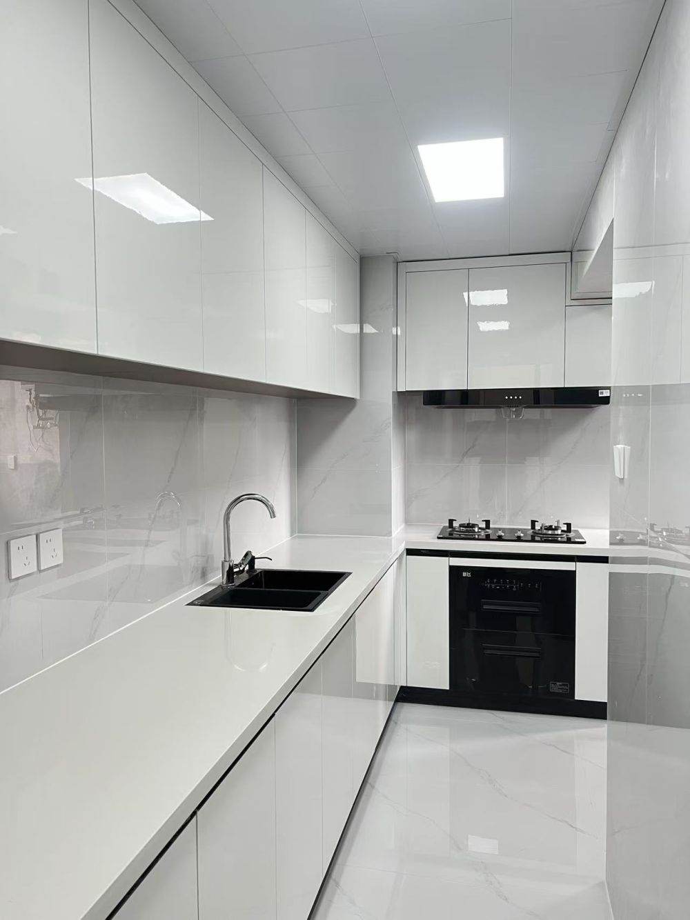 Housing image — Kitchen