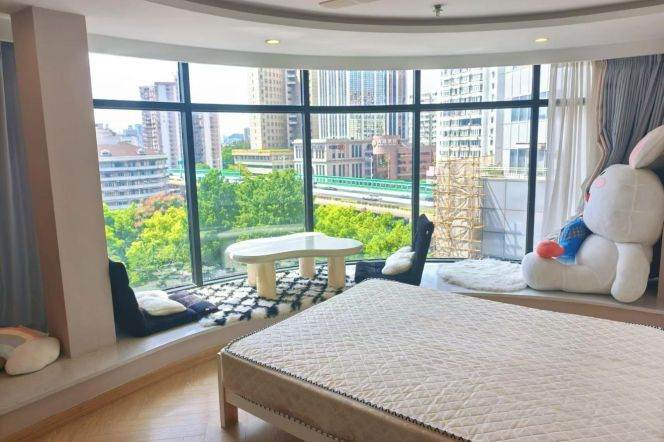 3BR Apartment in Old Xuhui with Floor-to-Ceiling Windows