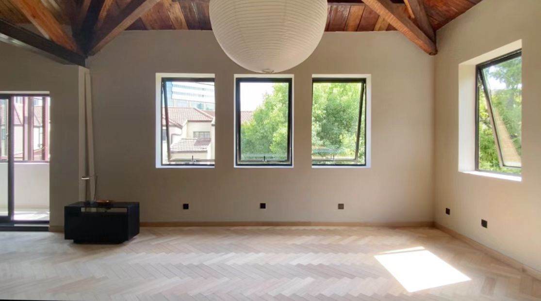 Housing image — Living Room