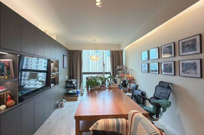 High-Floor 2BR Apartment at Brilliant City with Floor-to-Ceiling Windows (L3/L4)
