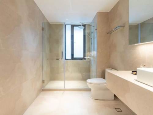 Housing image — Bathroom