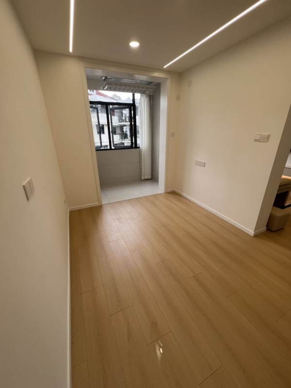 Housing image — Bedroom