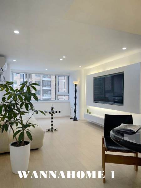 Housing image — Living Room