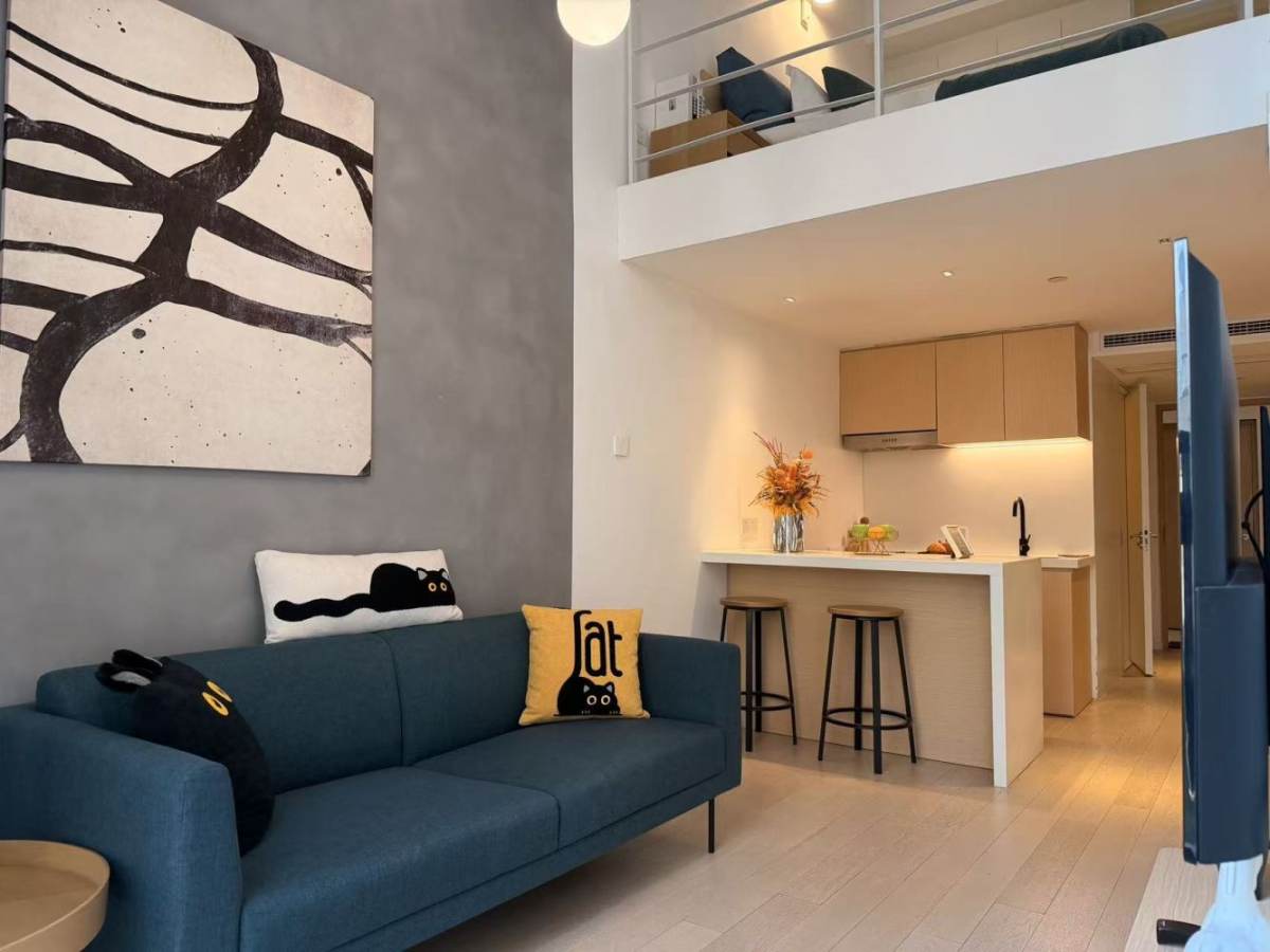 Housing image — Living Room