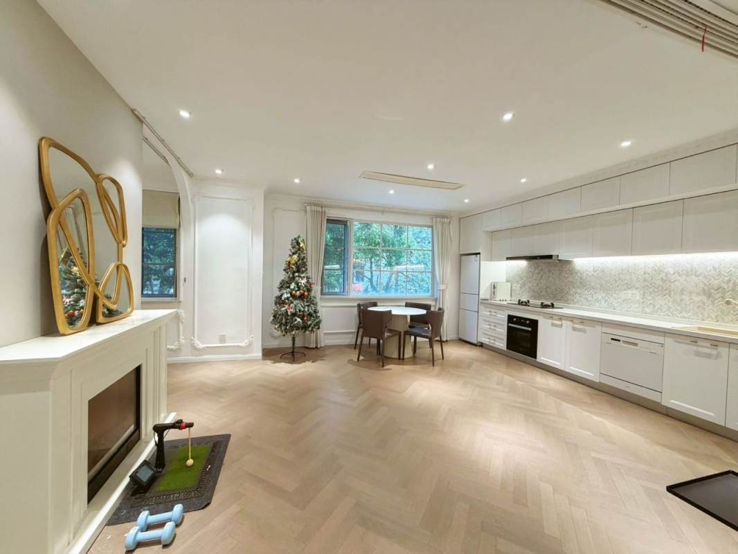 Housing image — Living Room