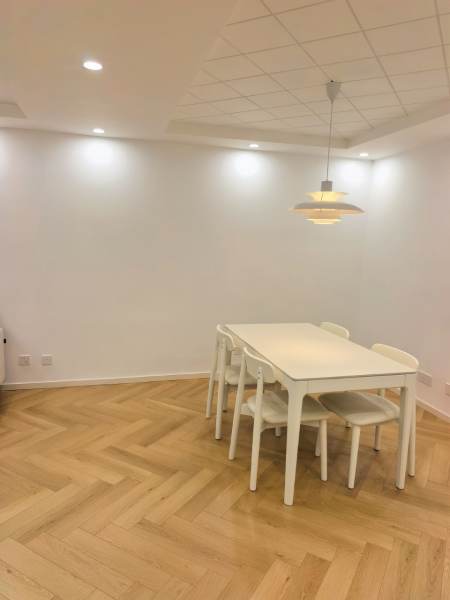 Housing image — Dining Area