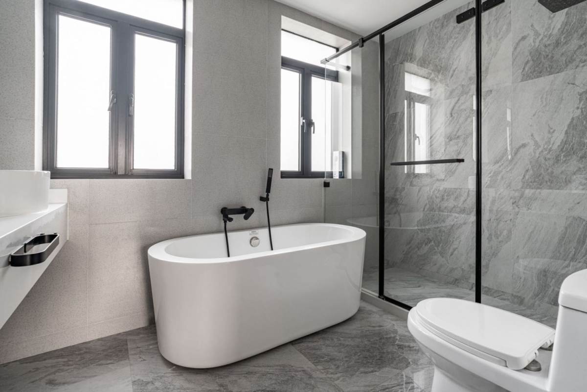 Housing image — Bathroom