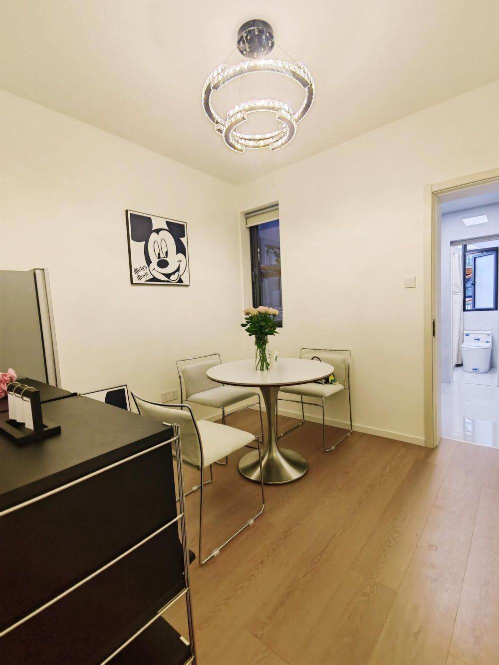 Housing image — Living Room