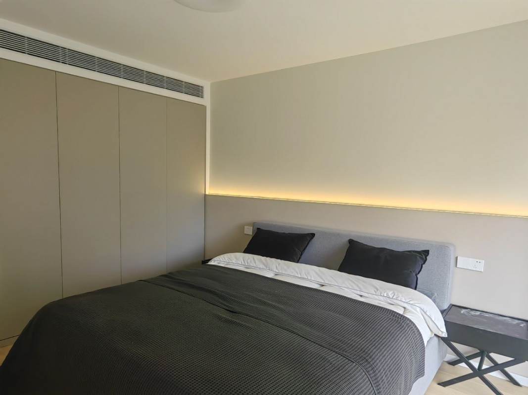 Housing image — Bedroom