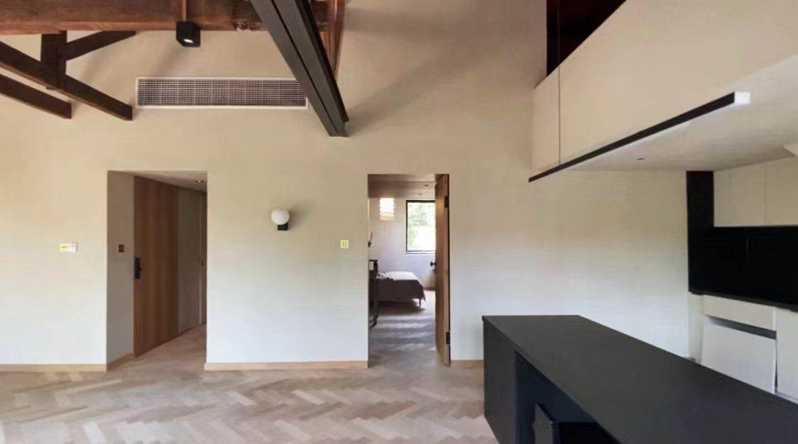 Housing image — Living Room