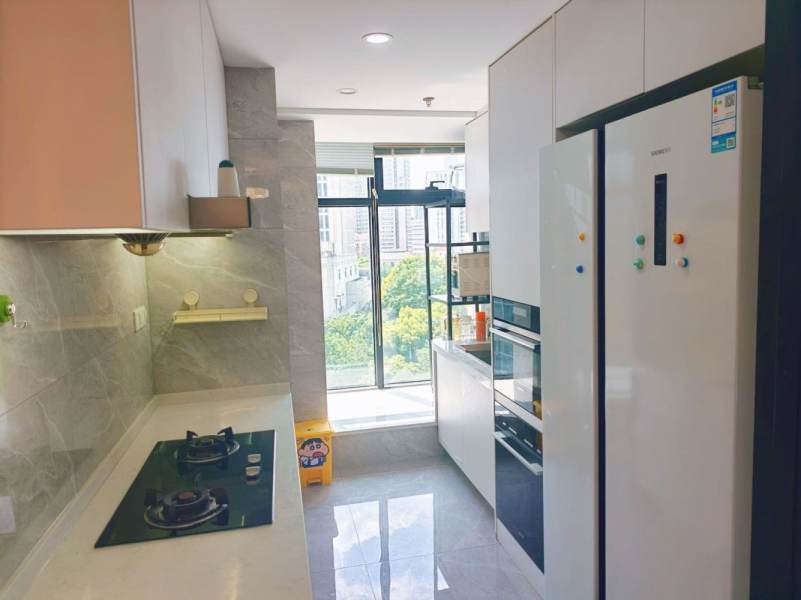 Housing image — Kitchen