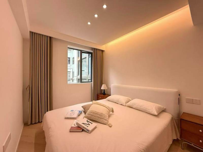 Housing image — Bedroom