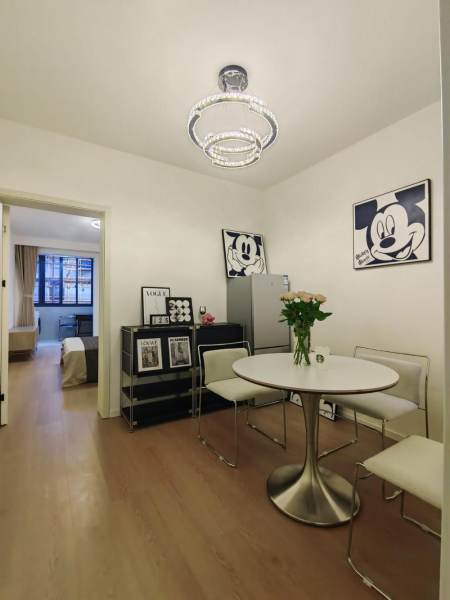 Housing image — Living Room