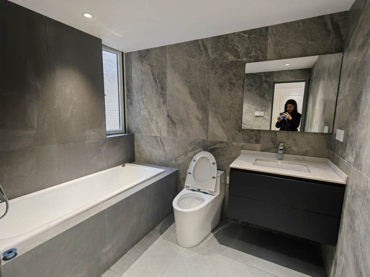 Housing image — Bathroom