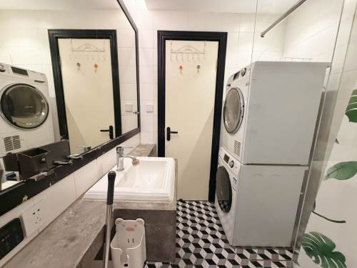 Housing image — Bathroom