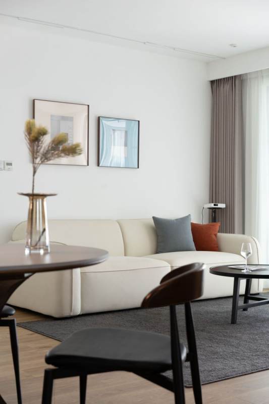Housing image — Living Room