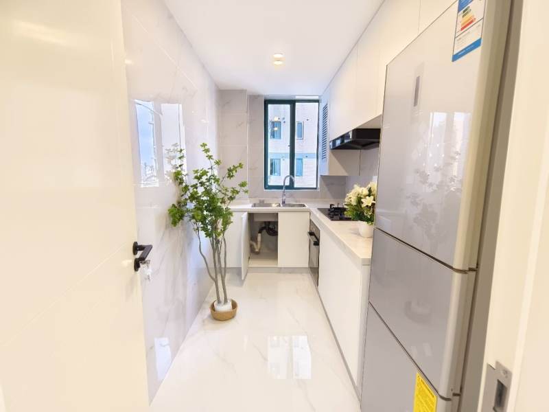 Housing image — Kitchen