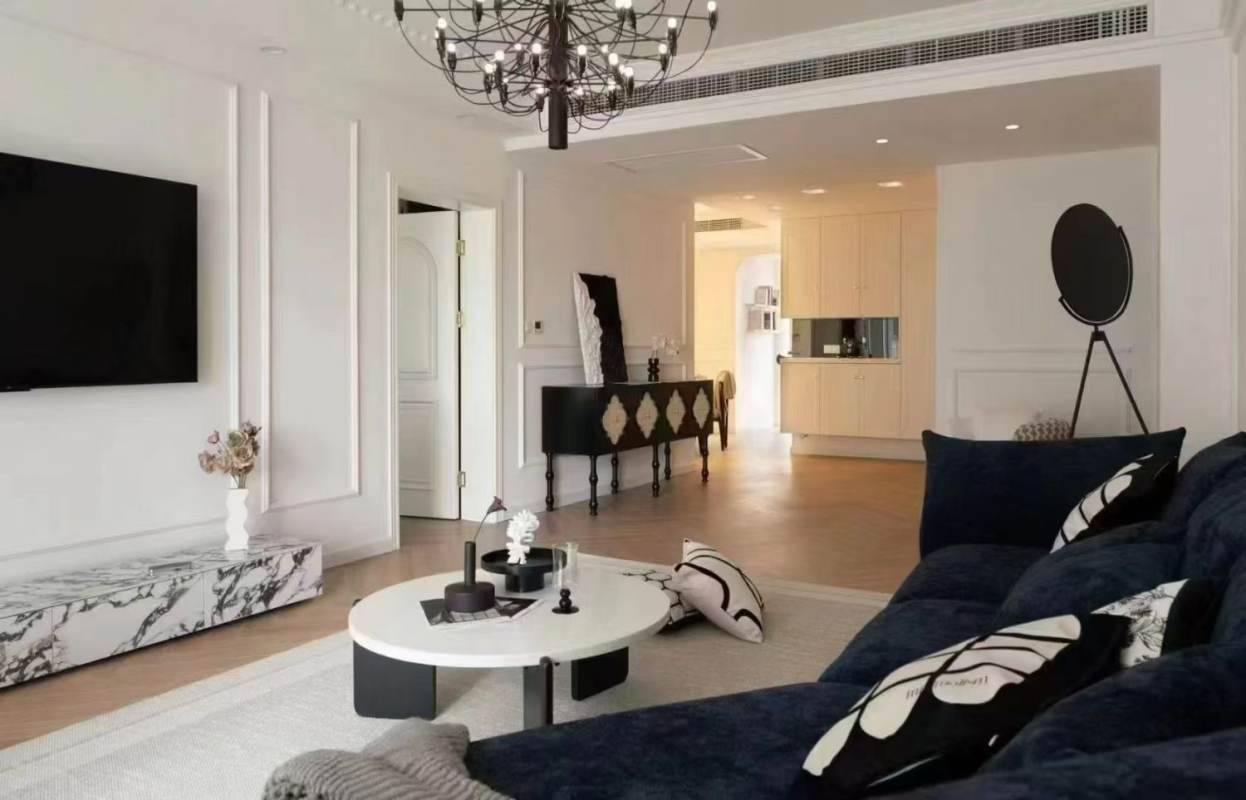 Housing image — Living Room