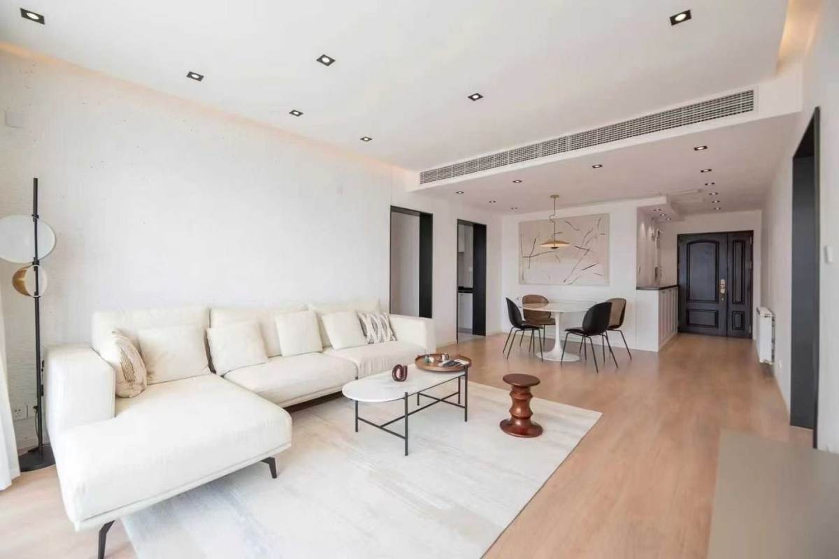 Housing image — Living Room