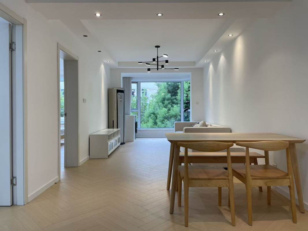 Housing image — Living Room
