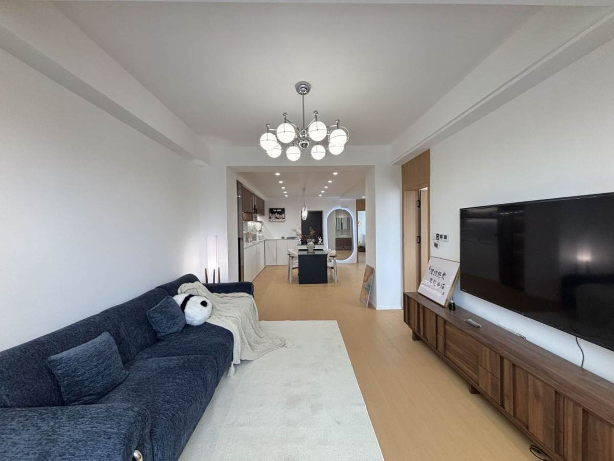 Housing image — Living Room
