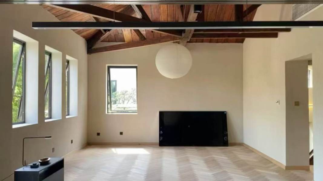 Housing image — Living Room