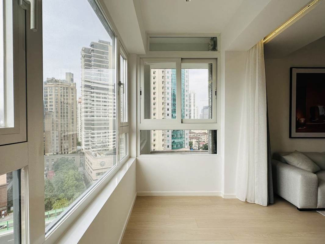Housing image — Living Room
