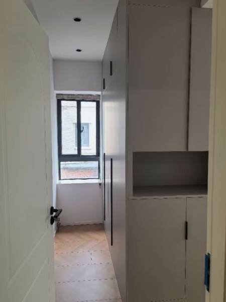 Housing image — Bedroom