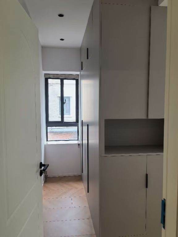 Housing image — Bedroom