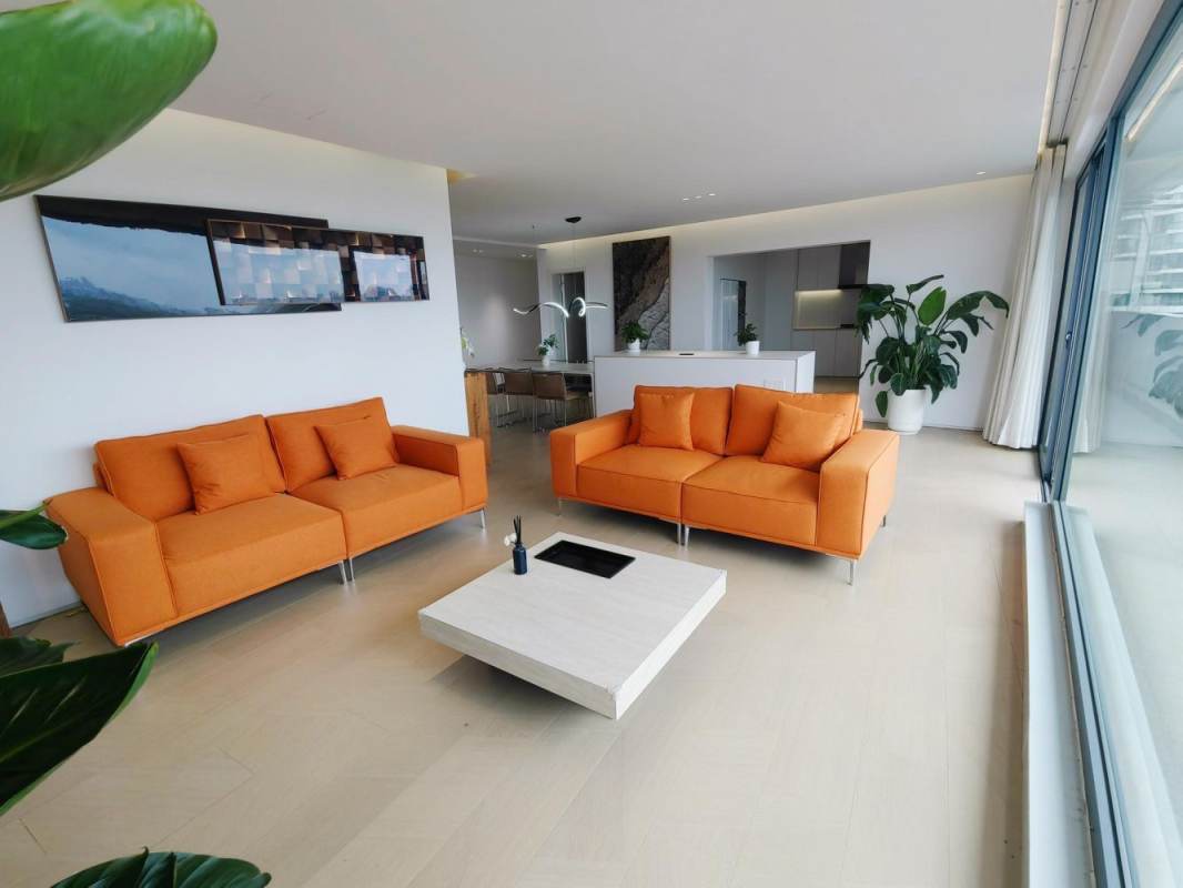 Housing image — Living Room