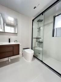 Housing image — Bathroom